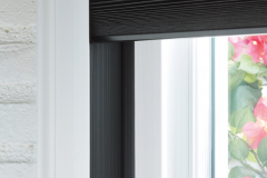 Hunter-Douglas-I-